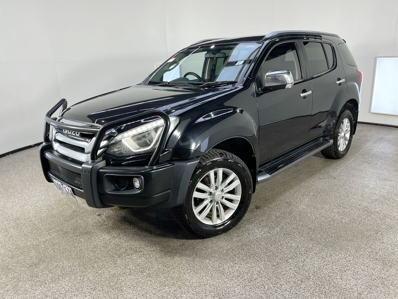 2018 Isuzu MU-X 4x4 LS-T Turbo Diesel Automatic 7 Seats Wagon