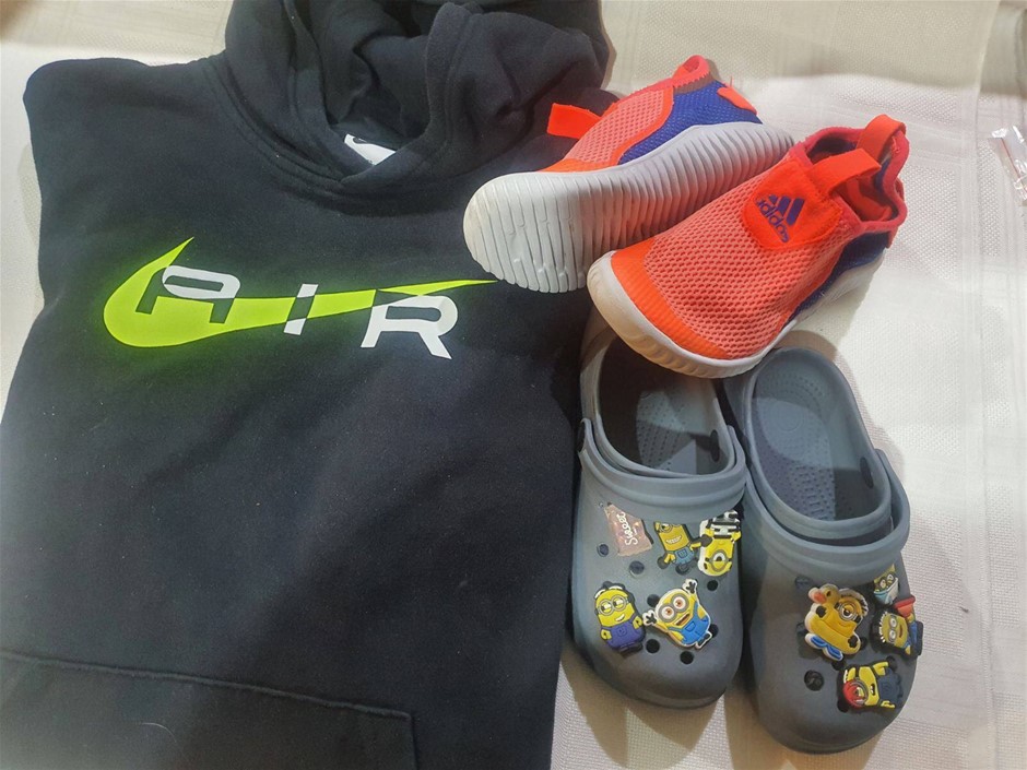 New and Pre Loved Fashion Accessories and Misc