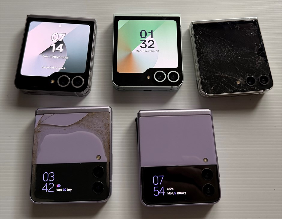 Samsung Galaxy Z Flip 6 512Gb / 5 512Gb / 3 - For Parts (Lot of 5)