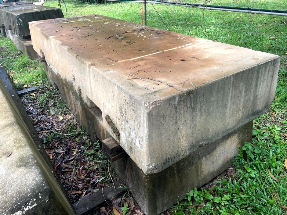 <p>Precast Concrete Footings x2</p>