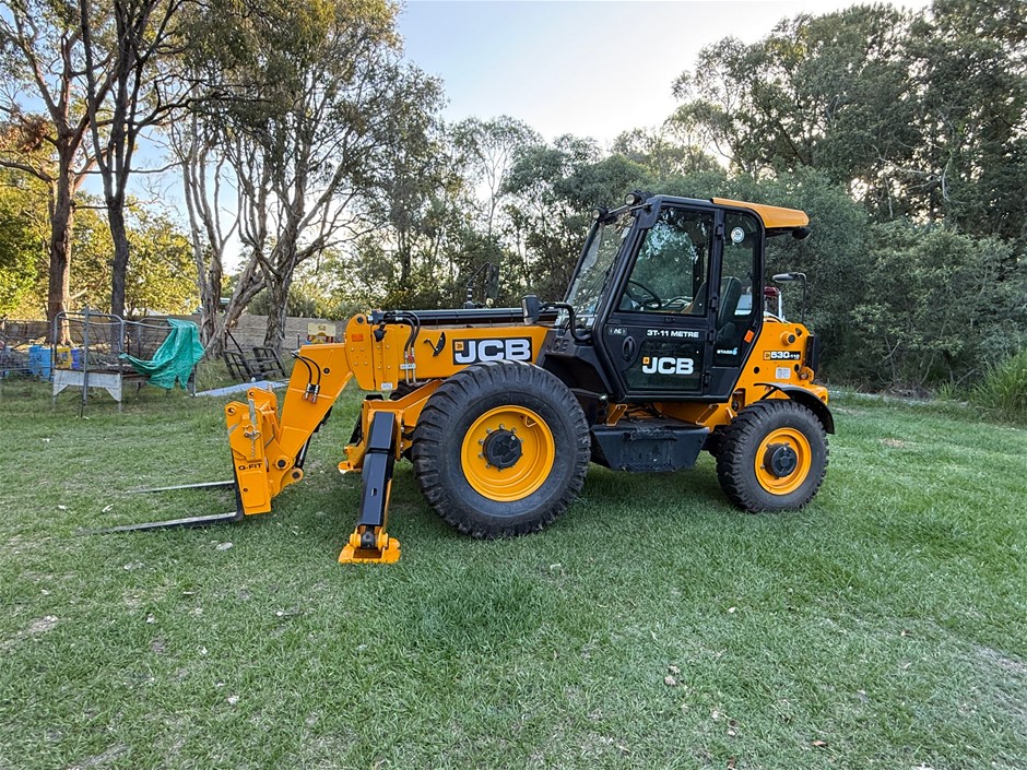 Construction & Earthmoving Machinery Auction