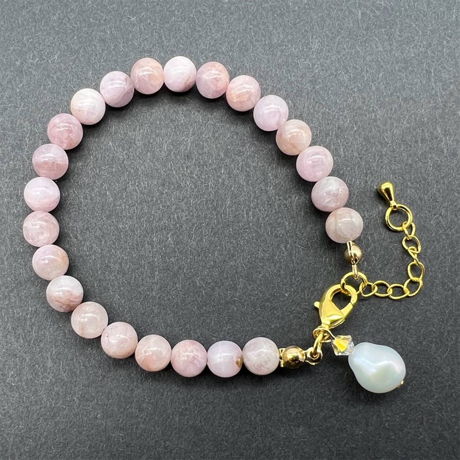 6mm Kunzite & Baroque Pearl Pendant Charm Bracelet