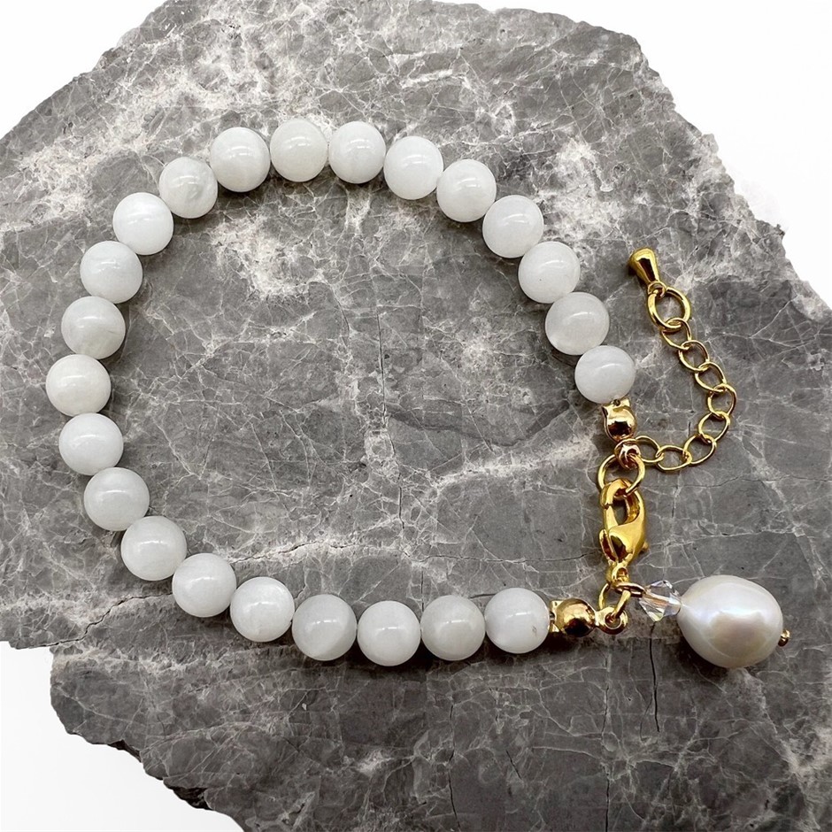 6mm Moonstone & Baroque Pearl Pendant Charm Bracelet