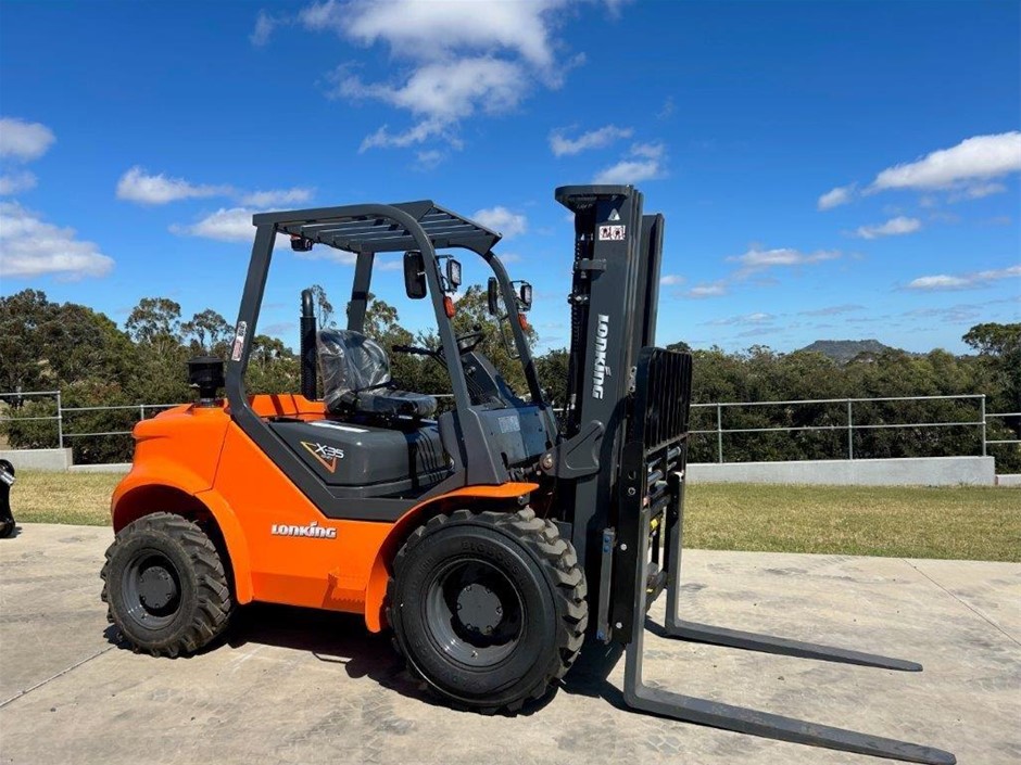Lonking X-35 - 4WD Forklift (Unused) Model:CPCD35