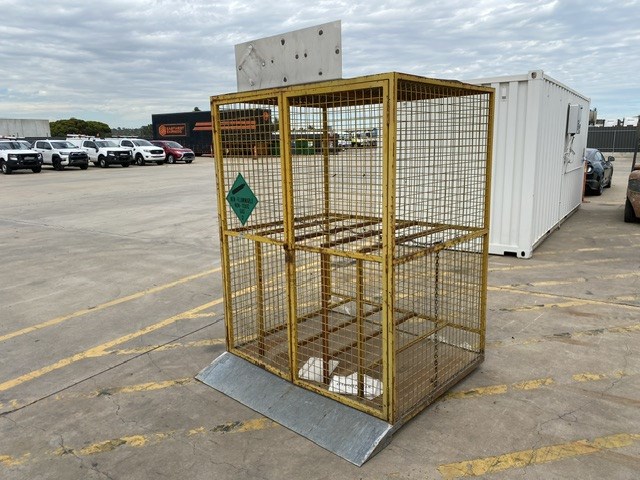 <p>Flammable Gas Cylinder Cage</p>