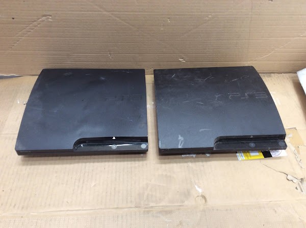 Sony PlayStation 3 CECH-2002A&CECH-3002A Consoles (Lot of 2)