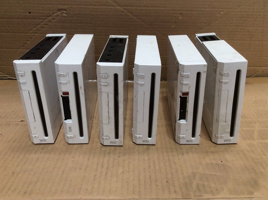 Nintendo Wii Gaming Console RVL-001 (Lot of 6)