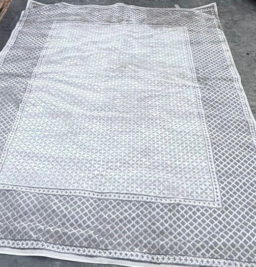 TAHARI Urbanite Indoor Area Rug, 240cm x 300cm, Ivory. Made in Turkey. NB: