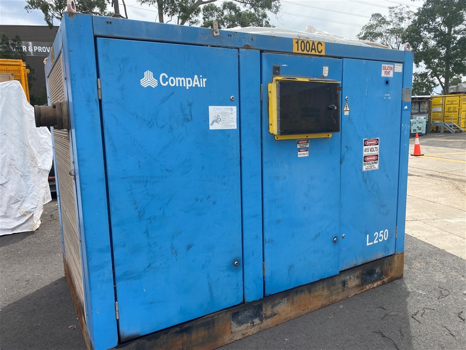 2011 Comp-Air 250 kw Screw Air Compressor
