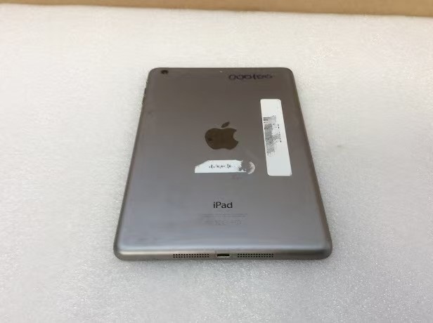 APPLE IPAD MINI 2 (A1489) Tablet 16GB