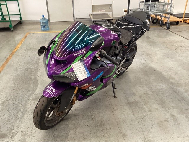 2006 Kawasaki ZX-6R Motorcycle