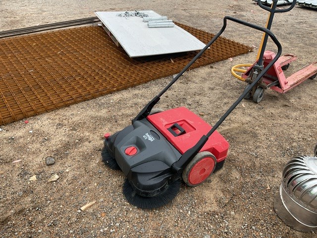 Profi-line Haaga 477 Walk Behind Sweeper