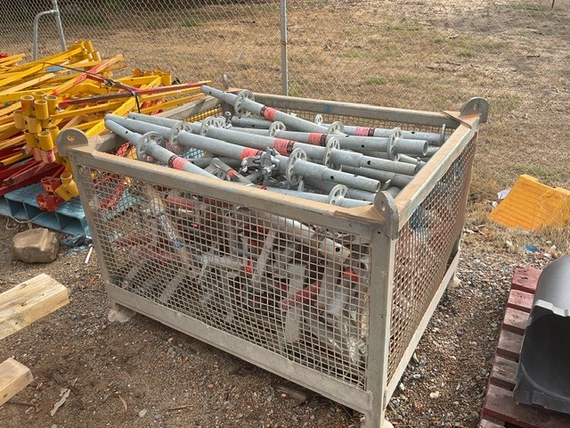 Mesh Crate Of Scaffold Accessories