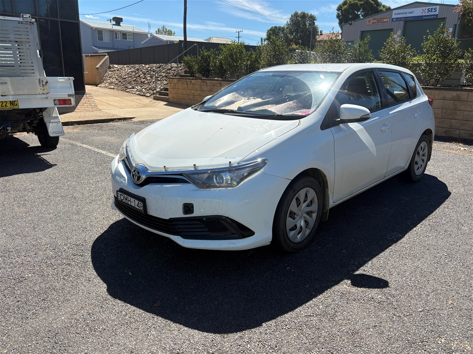 2017 Toyota Corolla Ascent ZRE182R CVT Hatchback