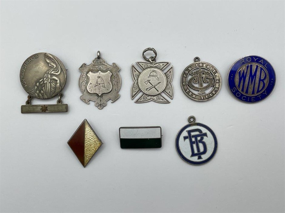 8 x Asstd AU Historical/Service/Society fob medals & badges