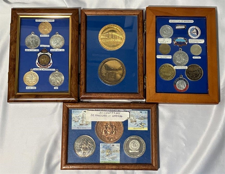 Approx. 21 x War Related Medals, Medalets & Badges