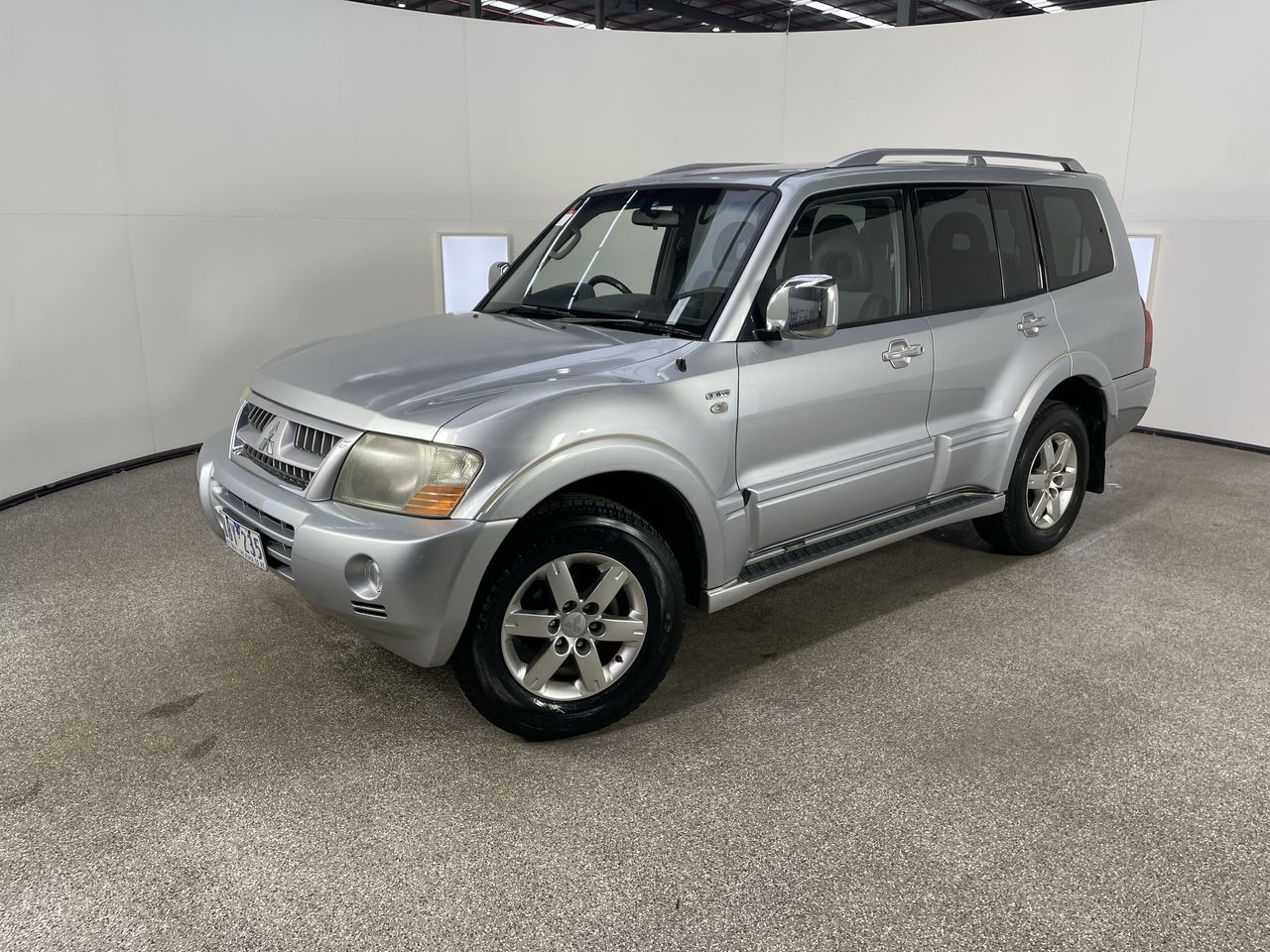 2005 Mitsubishi Pajero GLS NP Automatic 7 Seats Wagon