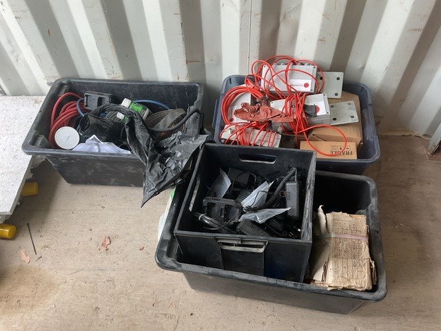 Assorted 2 Way Radio Accessories, Loadsensing Data Loggers, Flat Hose