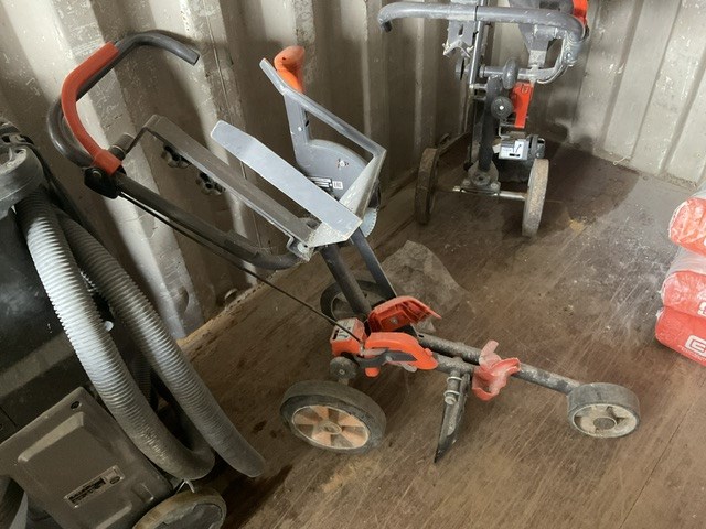<p>Husqvarna KV 760 Cutting Cart</p>
