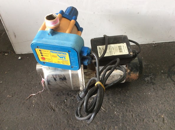 Davey Silver SJ35-04PC Series Pump & Watertech Electronic Pump Controller