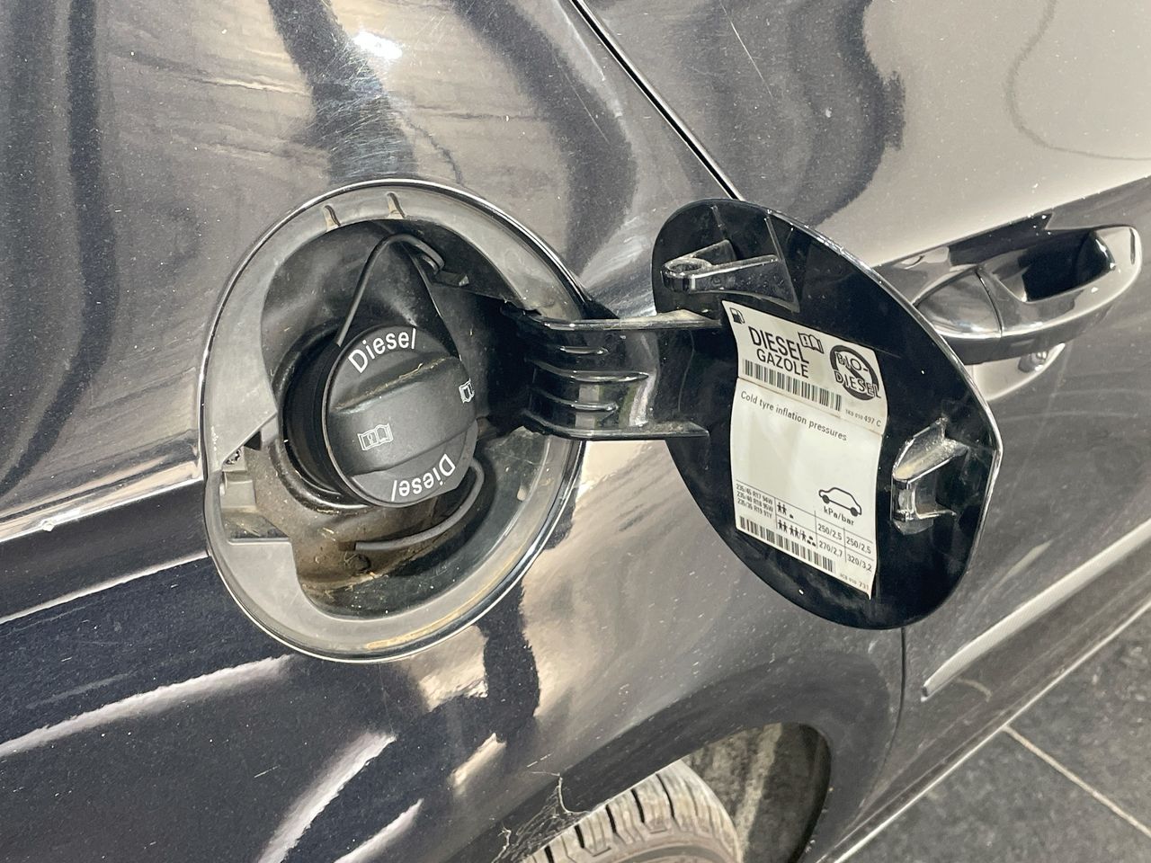 Vehicle photo