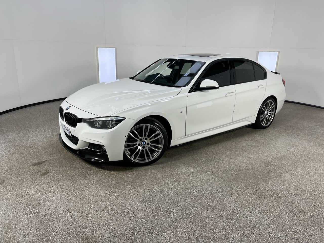 2018 BMW 3 Series 330i F30 LCI Automatic - 8 Speed Sedan