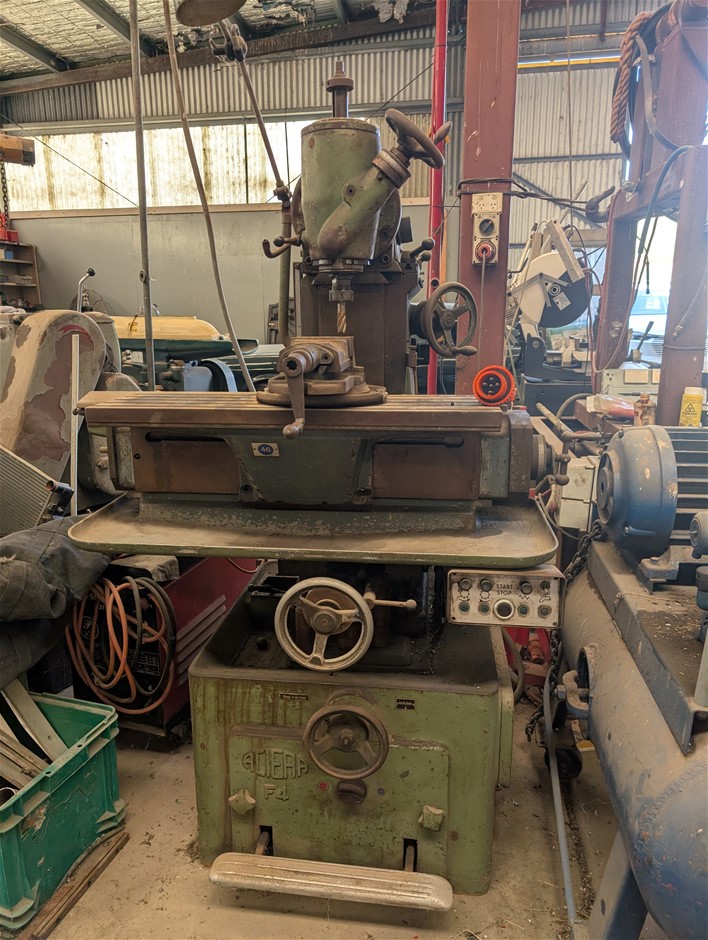 Large Unreserved Site Clearance Sale