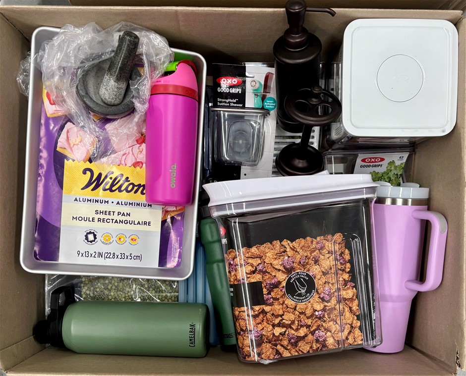 18 x Assorted Kitchen & Home Products, OXO, WILTON, OWALA, CAMELBAK & More,