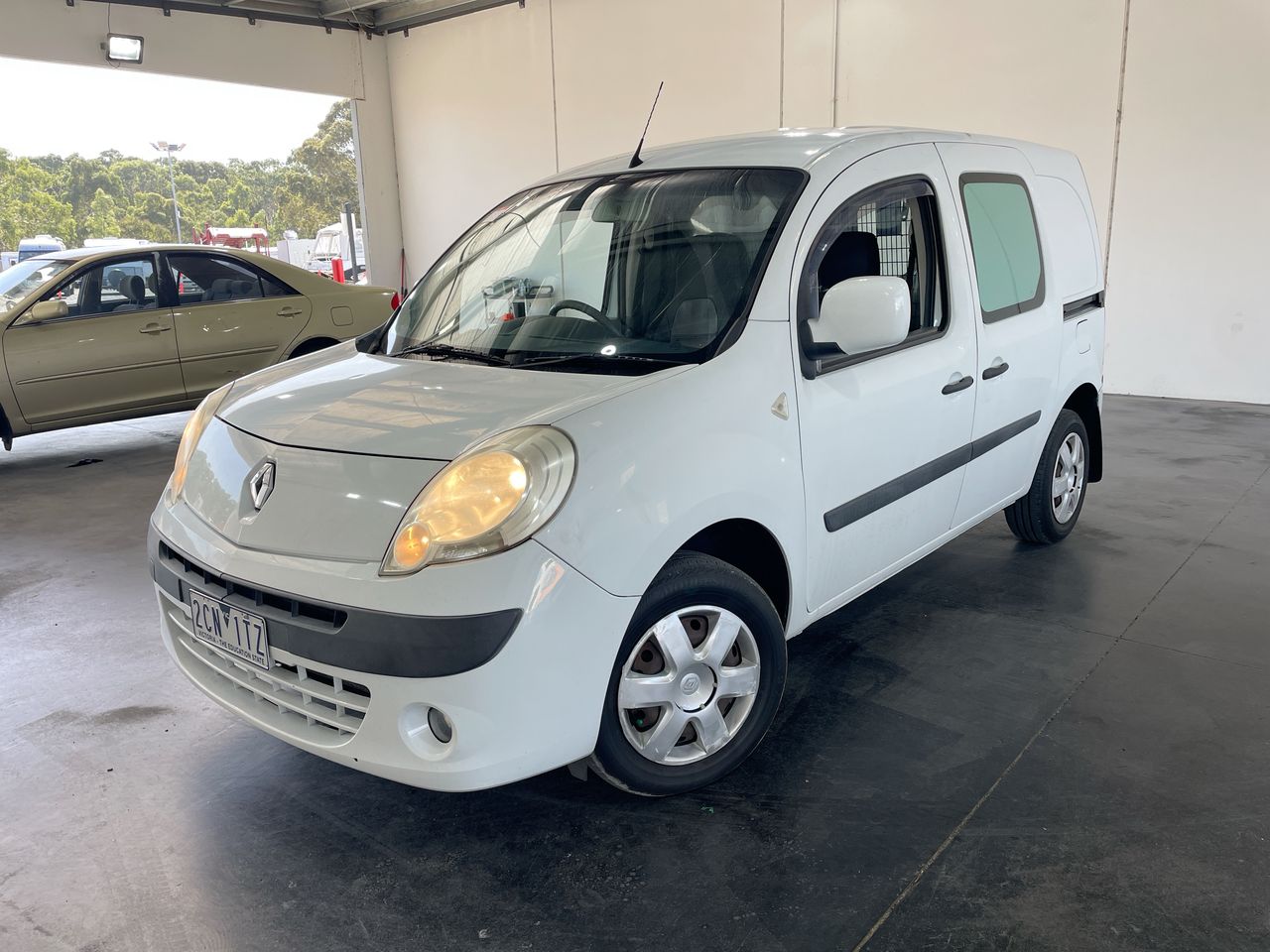 2010 Renault Kangoo Automatic Van