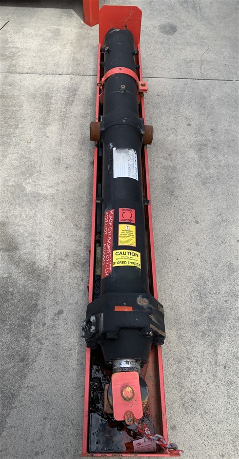 Cylinder Blade Lift LH