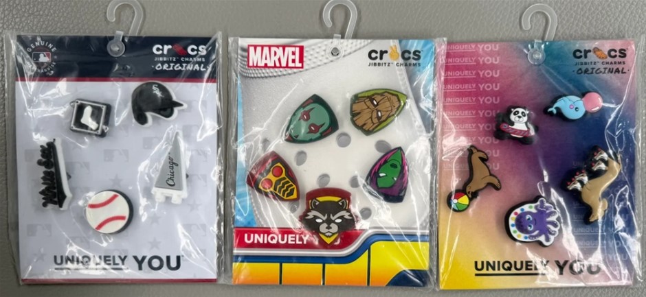 Assorted Crocs Jibbitz: Sport Shoe Charms, MLB Chicago White Sox x Disney S