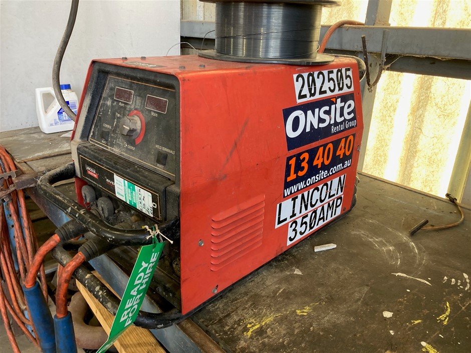 2016 LINCOLN V350 PRO Welder - 350amp - Electric - Mackay