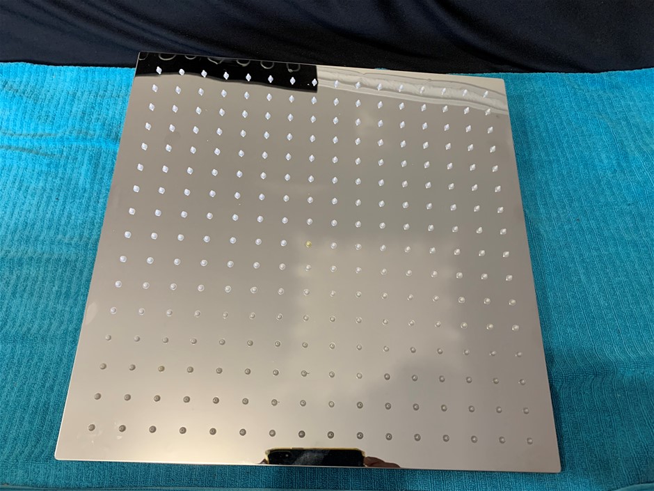 New in Box 400mm Square Shower Head, Weight Appx. 4kg