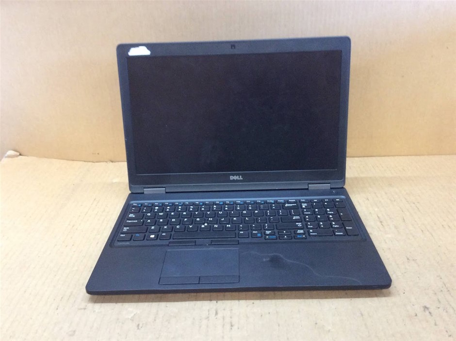 DELL Latitude 5580 Laptop i5-6300U 4GBRAM 500GB Black
