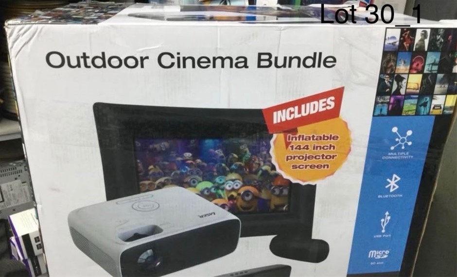END OF LEASE AUCTION: Outdoor cinema bundle