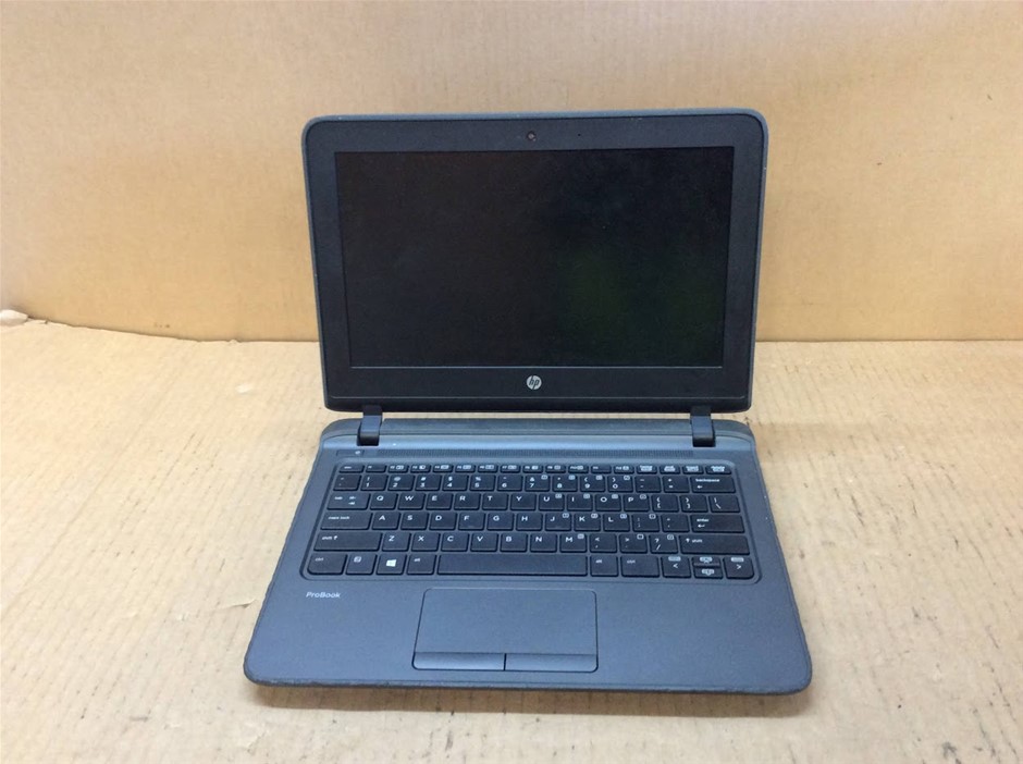 HP ProBook 11 G1 Laptop i3-5005U 4GBRAM 128GB Black
