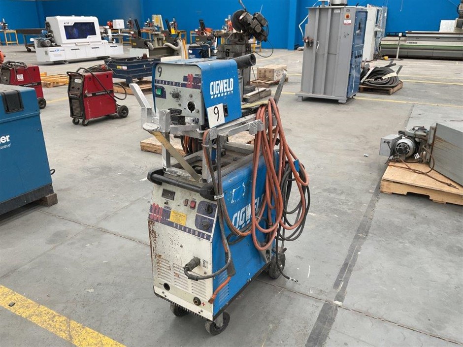 Cigweld 2RSE, 330se Transmig Welder