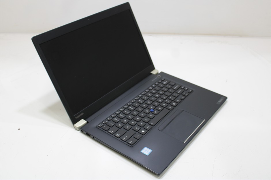 TOSHIBA TECRA X40-E PT482A-05U009