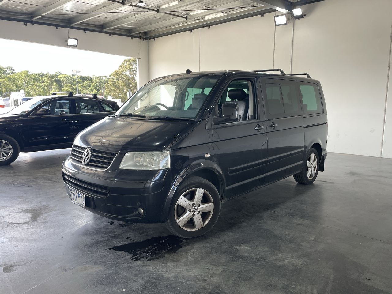 2008 Volkswagen Multivan HIGHLINE 2.5 TDI T5 TD AT 7 Seats People Mover