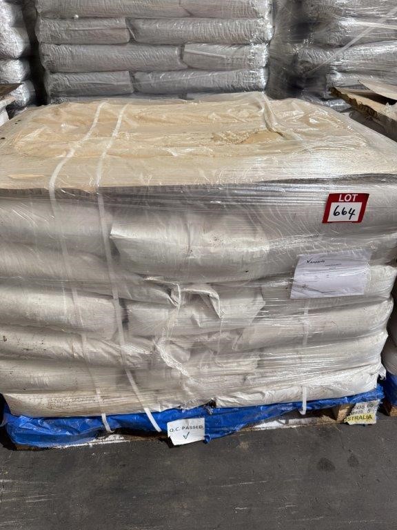 Approx. 30 x KIOFOS 60 25kg Bags