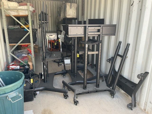 Approx 4 Audio/TV Stands