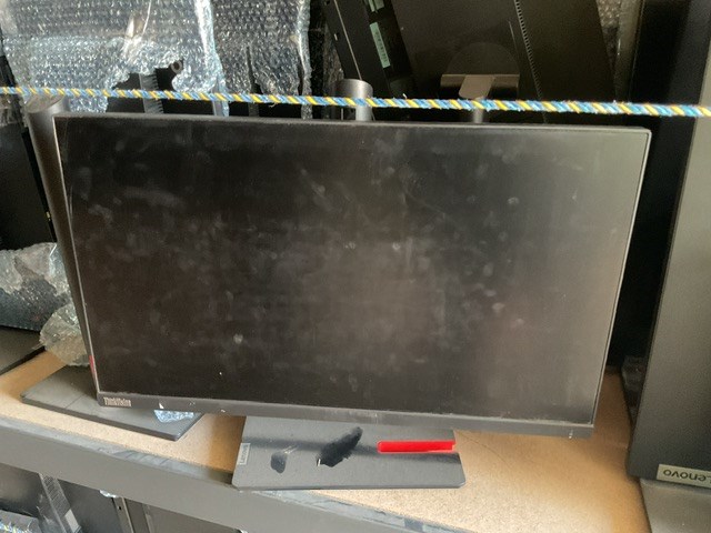 <p>Approx 15 Assorted Computer Monitors </p>