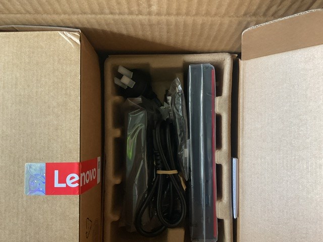 Box Of 9 Lenovo Think Pad Hybrid USB-C With USB- A Dock