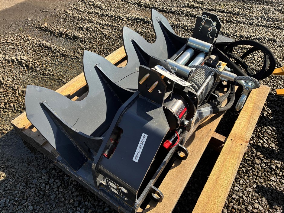 Unused 2025 Landhonor 15000Lb Hydraulic Winch FW-13-15000G