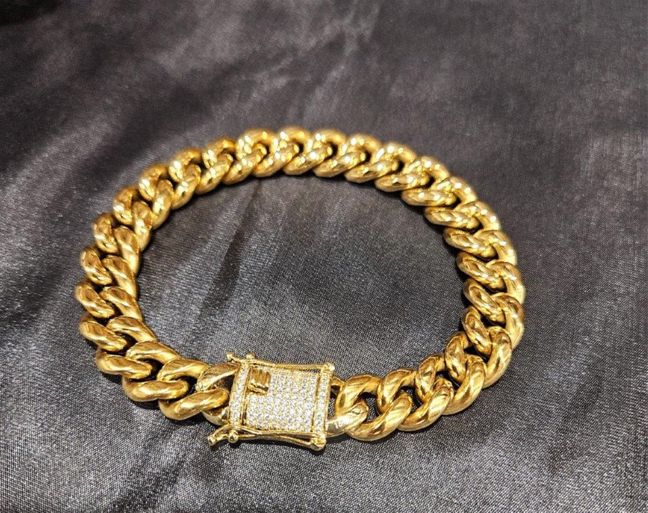 Italy 18K Triple Yellow Gold Plated Cuban Bracelet (18KGold-plated/Italy)