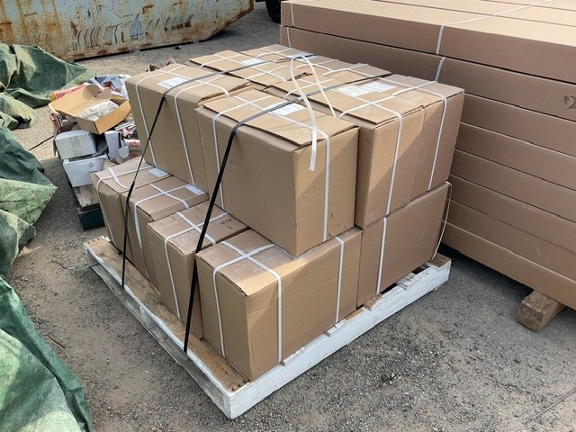 <p>Approx 14 x Boxes Of Epoxy - S31- 1 Gal Kits</p>