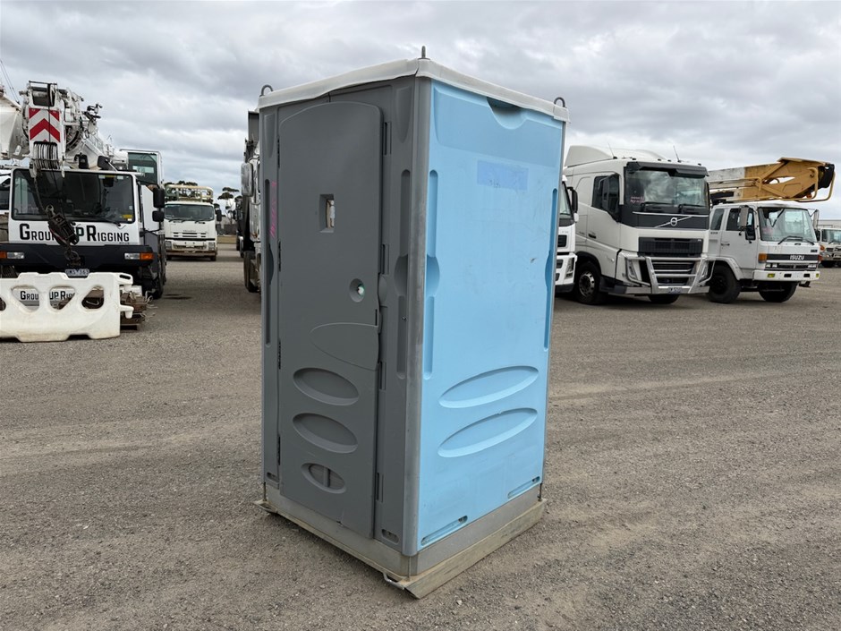 <p>Portable Toilet </p>