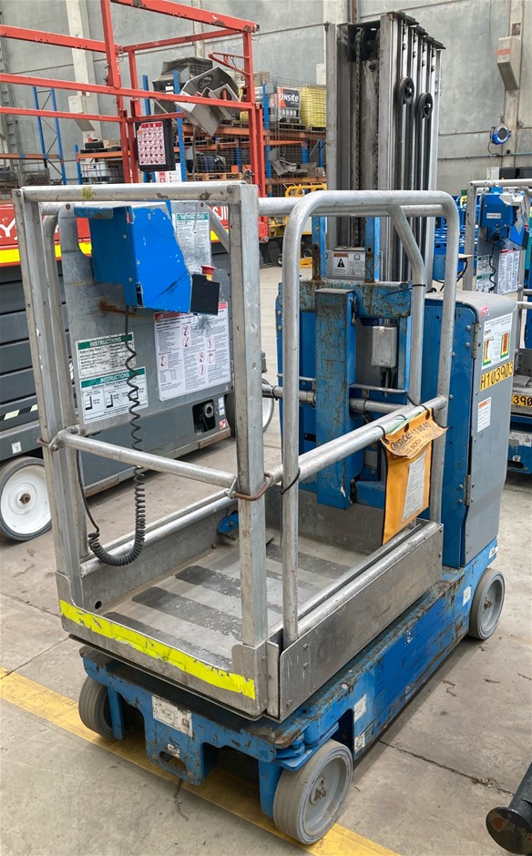 2016 Genie GR20 Personnel Lift - 20ft (6.2m) - Self Propelled - Forest Lake