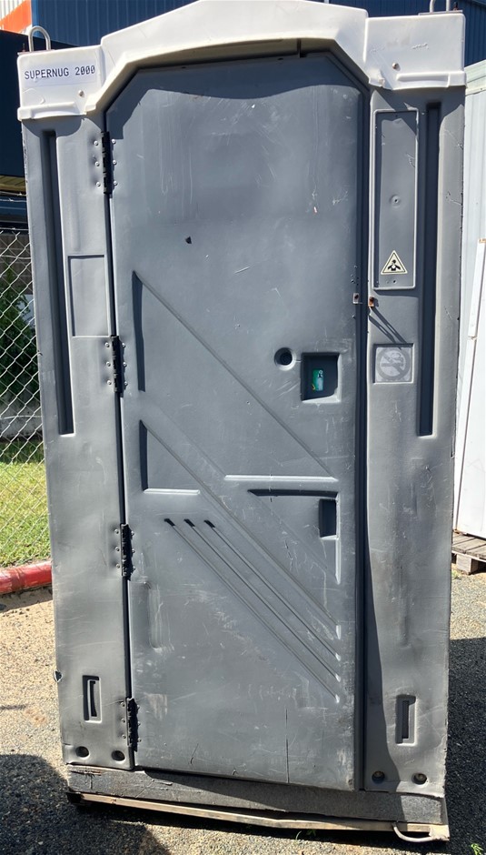 Portable Toilet - Fresh Water Flush - Mackay