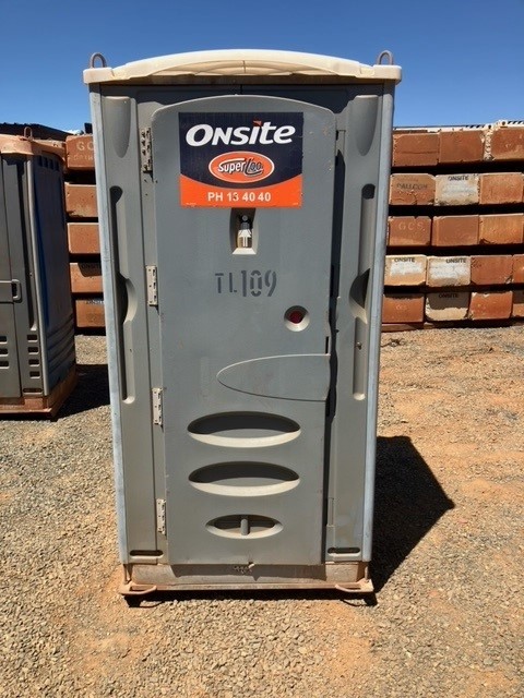 Toilet Portable - Fresh Water Flush - Karratha Portables